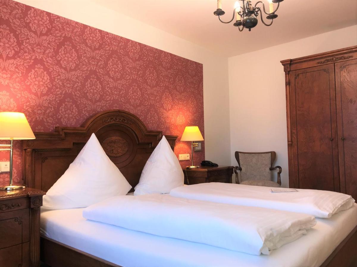 Hotel Rathausgloeckel Μπάντεν-Μπάντεν Εξωτερικό φωτογραφία